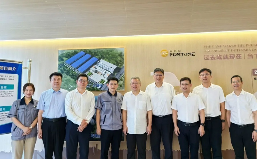 中国联通集团总经理简勤一行调研EBET易博·(中国集团)首页官网5G工厂